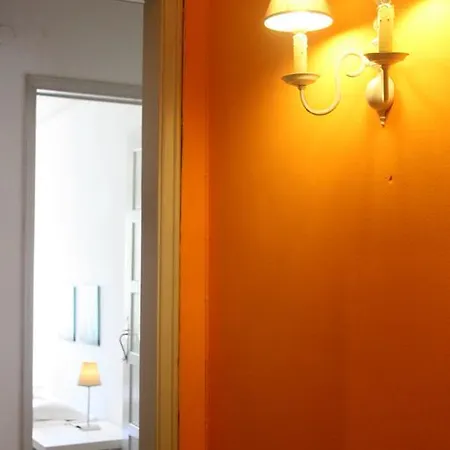 Manuel Da Maia Apartment